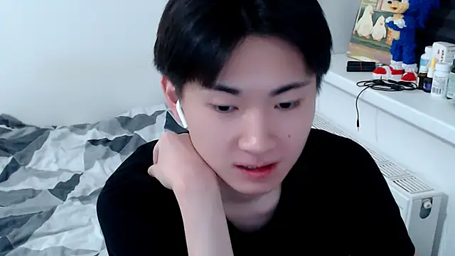 Miram Yu online show from May 2026 09:30:02 PM