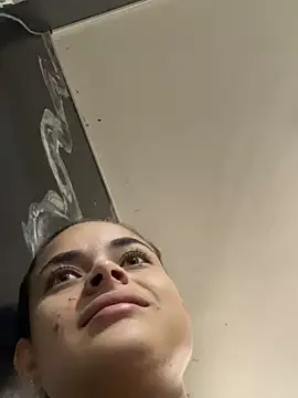 HannaRhodes online show from November 2025 01:10:02 PM