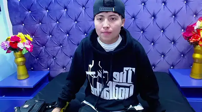 Snapshot of Im_Mathias chatting on January 2025 03:08:02 AM Im Mathias online show from January 2025 03:08:02 AM