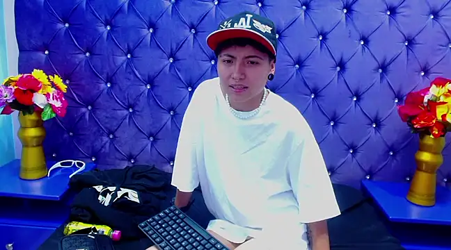 Snapshot of Im_Mathias chatting on January 2025 09:10:02 AM Im Mathias online show from January 2025 09:10:02 AM