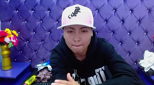 Snapshot of Im_Mathias chatting on January 2025 09:04:02 AM Im Mathias online show from January 2025 09:04:02 AM