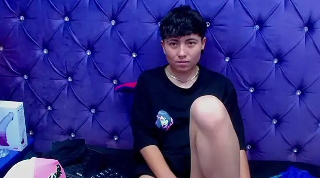 Snapshot of Im_Mathias chatting on January 2025 08:04:01 AM Im Mathias online show from January 2025 08:04:01 AM