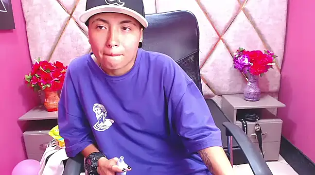 Snapshot of Im_Mathias chatting on January 2025 05:52:02 AM Im Mathias online show from January 2025 05:52:02 AM