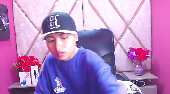 Snapshot of Im_Mathias chatting on February 2025 02:07:01 AM Im Mathias online show from February 2025 02:07:01 AM