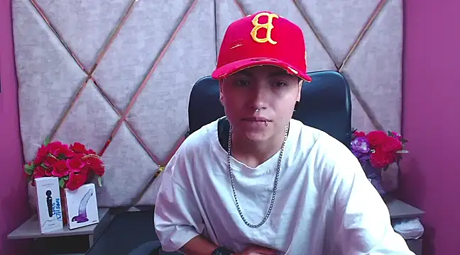 Snapshot of Im_Mathias chatting on February 2025 01:58:01 AM Im Mathias online show from February 2025 01:58:01 AM