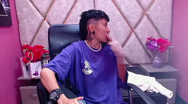 Snapshot of Im_Mathias chatting on March 2025 03:57:01 AM Im Mathias online show from March 2025 03:57:01 AM