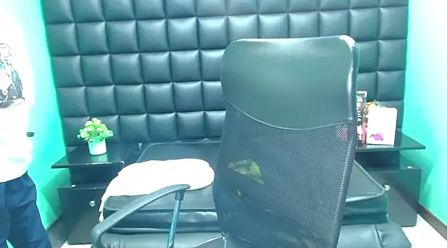 Snapshot of Im_Mathias chatting on March 2025 02:27:02 AM Im Mathias online show from March 2025 02:27:02 AM