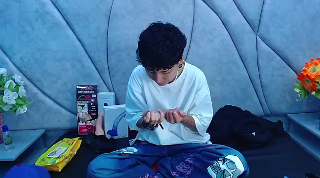 Snapshot of Im_Mathias chatting on March 2025 09:01:02 AM Im Mathias online show from March 2025 09:01:02 AM