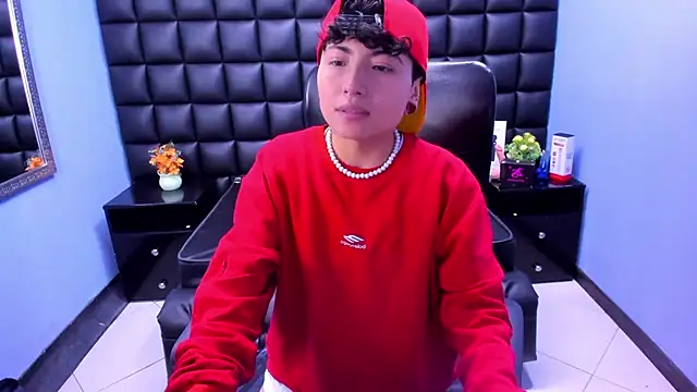 Snapshot of Im_Mathias chatting on September 2025 07:58:02 PM Im Mathias online show from September 2025 07:58:02 PM