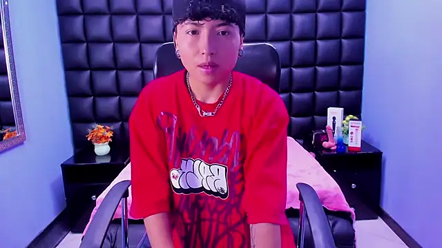 Snapshot of Im_Mathias chatting on September 2025 07:39:01 PM Im Mathias online show from September 2025 07:39:01 PM