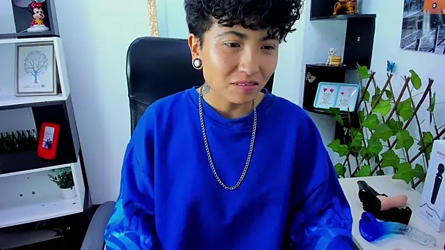 Snapshot of Im_Mathias chatting on October 2025 02:55:01 AM Im Mathias online show from October 2025 02:55:01 AM