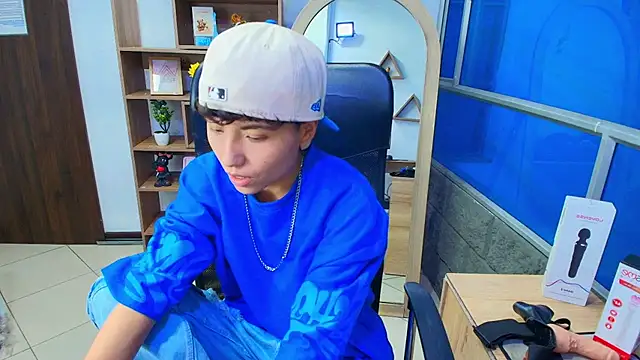 Snapshot of Im_Mathias chatting on November 2025 02:14:01 AM Im Mathias online show from November 2025 02:14:01 AM