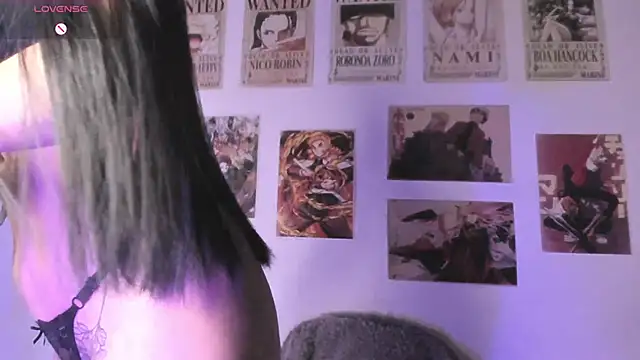 Luna-Chann online show from April 2026 10:59:02 PM