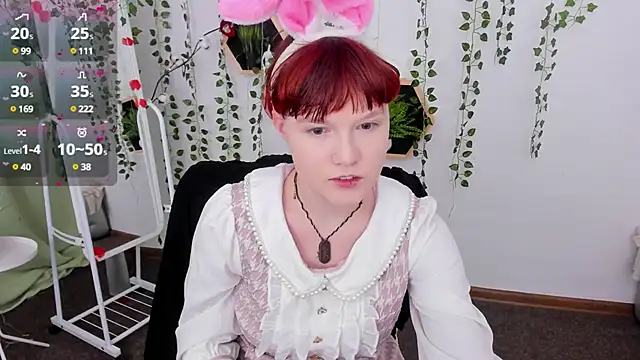 DreamyLuna online show from March 2025 12:45:01 AM