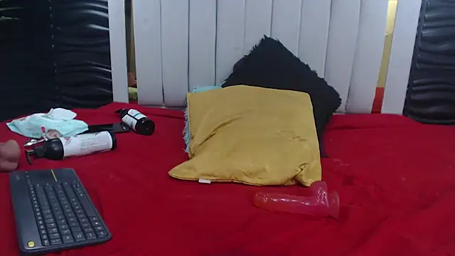 Melody Megann online show from March 2025 11:52:01 AM