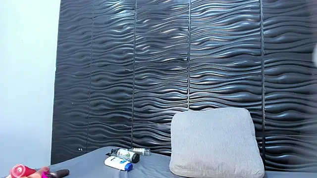 Melody Megann online show from May 2026 07:43:01 PM