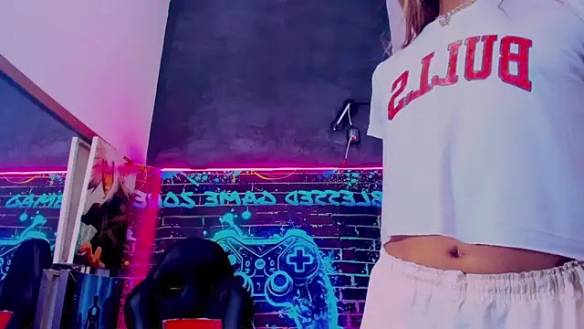 Isabella stanford2 online show from February 2026 04:35:01 AM