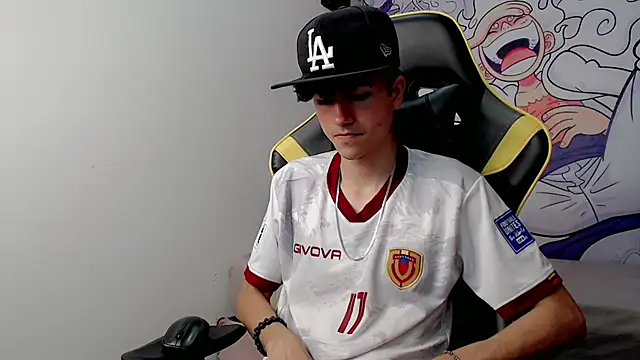 johnny cagee online show from January 2025 04:48:01 AM