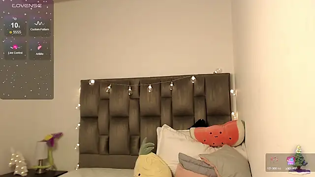 julz 03 online show from December 2024 09:27:01 PM