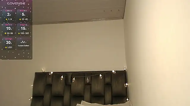 julz 03 online show from January 2025 01:52:01 PM