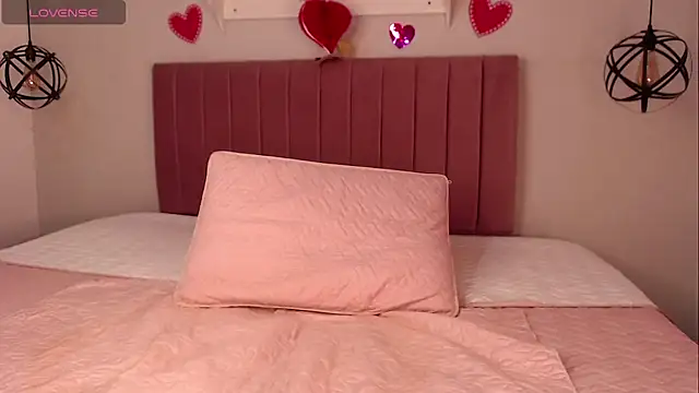 julz 03 online show from March 2025 11:07:01 PM