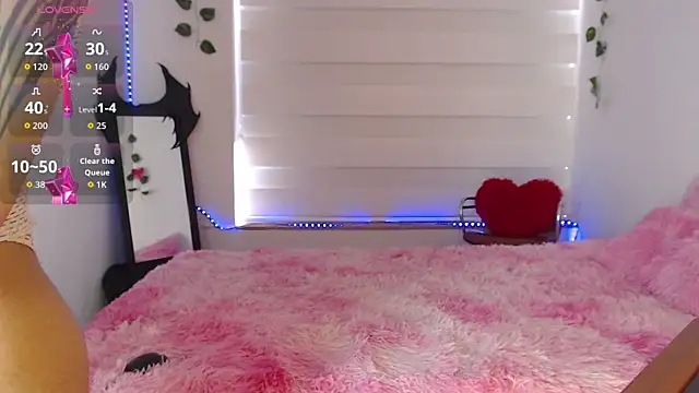 Gaby Tailor online show from September 2025 04:40:02 PM