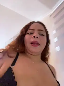 Elaa euphoria online show from December 2024 05:42:01 PM