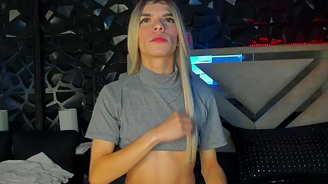 Snapshot of maxx_steell_ chatting on December 2024 05:38:01 AM maxx steell online show from December 2024 05:38:01 AM