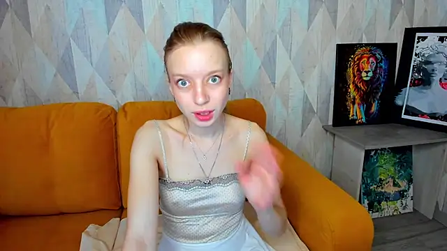 Michelle Blond online show from February 2025 09:53:02 AM