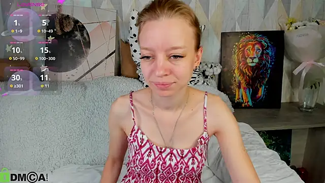 Michelle Blond online show from September 2025 07:55:02 AM