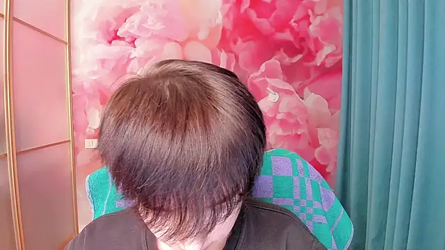 EmiliaYours online show from January 2025 05:11:01 PM