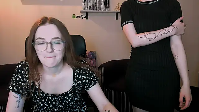 luna berryy online show from December 2024 11:14:01 PM