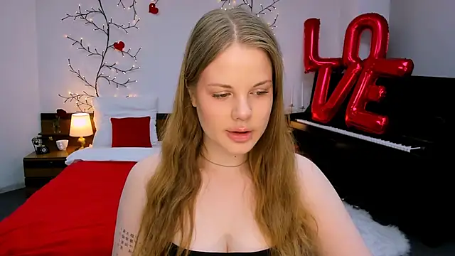 holy kitty online show from February 2025 01:13:02 PM