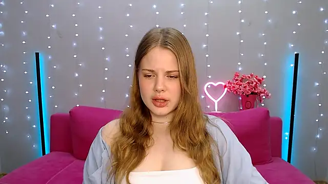 holy kitty online show from February 2025 09:32:01 AM