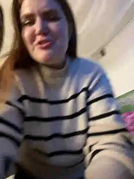 KitteCat online show from January 2025 10:43:01 AM