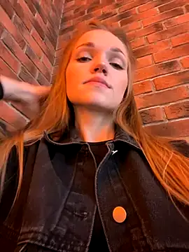 KitteCat online show from September 2025 09:20:01 AM