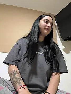 Cassie-millers online show from January 2025 05:30:01 PM