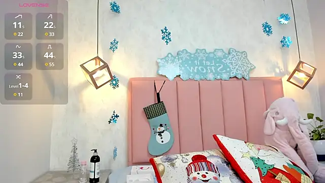 MAYROBERTSS online show from December 2024 12:24:01 PM