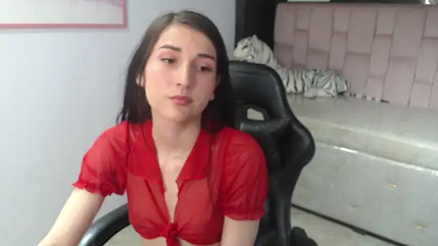 Snapshot of jesi_daniels_b chatting on January 2025 07:42:01 PM jesi daniels b online show from January 2025 07:42:01 PM