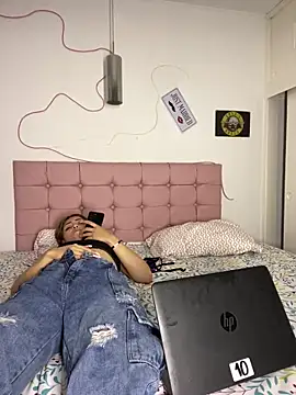 Kyna euphoria online show from February 2025 12:05:01 AM