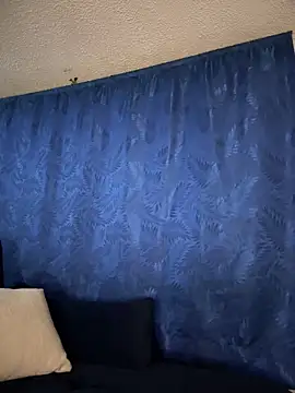 ariiel  online show from December 2024 04:27:02 AM