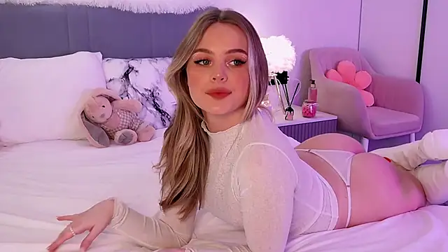 SIlviaBeyt online show from January 2025 04:42:01 PM