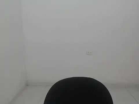 estefania224 online show from April 2026 06:10:01 PM