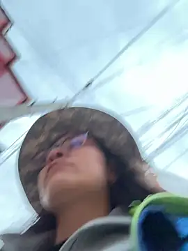 Snapshot of aurora_divine chatting on February 2026 10:49:02 PM aurora divine online show from February 2026 10:49:02 PM