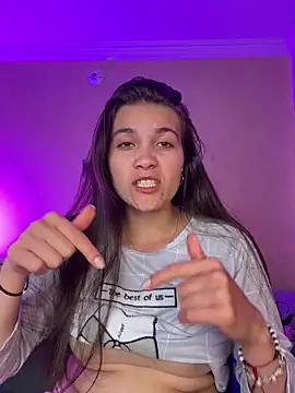 Snapshot of aurora_divine chatting on February 2026 10:53:01 PM aurora divine online show from February 2026 10:53:01 PM