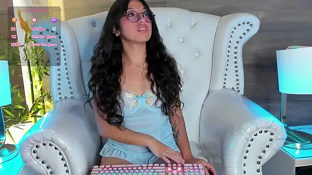 MadyJackson online show from February 2025 08:36:01 PM