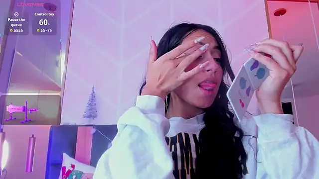 MadyJackson online show from December 2025 11:47:01 AM