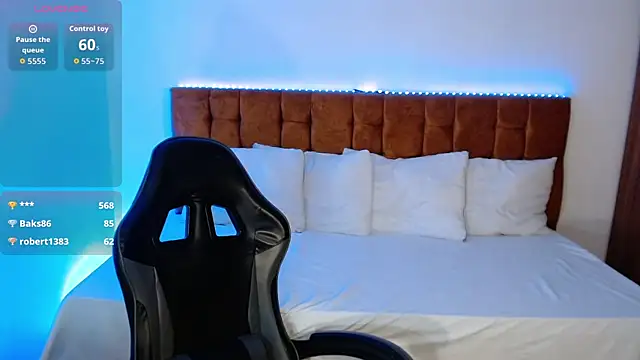 alexiaaross online show from October 2025 07:14:01 AM