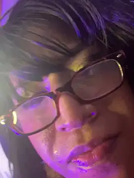 zahrivk1 online show from December 2024 10:41:01 PM