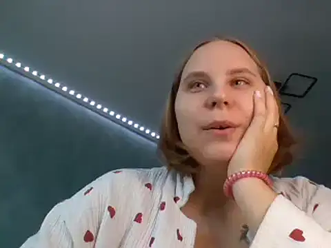 Thalia  Star online show from January 2025 11:49:01 AM